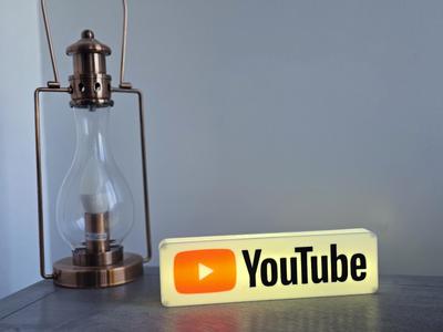 YouTube Lightbox Multicolour Print