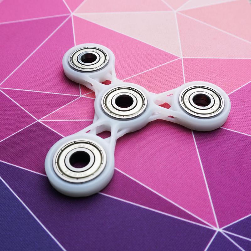 Fidget spinner toy