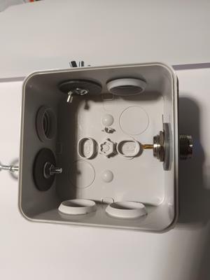 PLEXO plugs for BALUN / 80x80 antenna