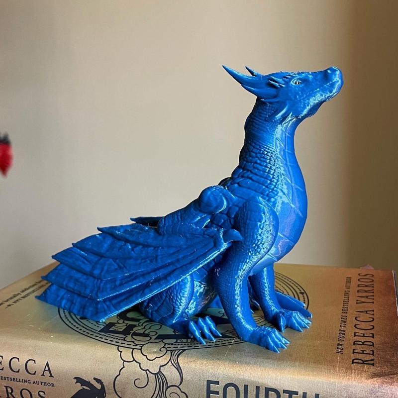 Sgaeyl Blue Dragon Figure Bookshelf Decor