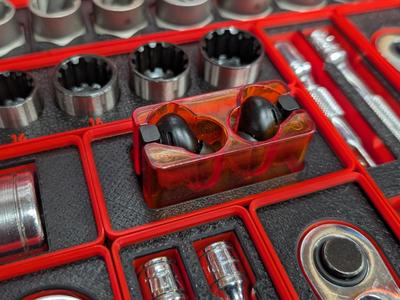 moon drop space travel ear bud organizer