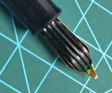 Pelikan nib and feed for 400, 400n, 400nn, etc.