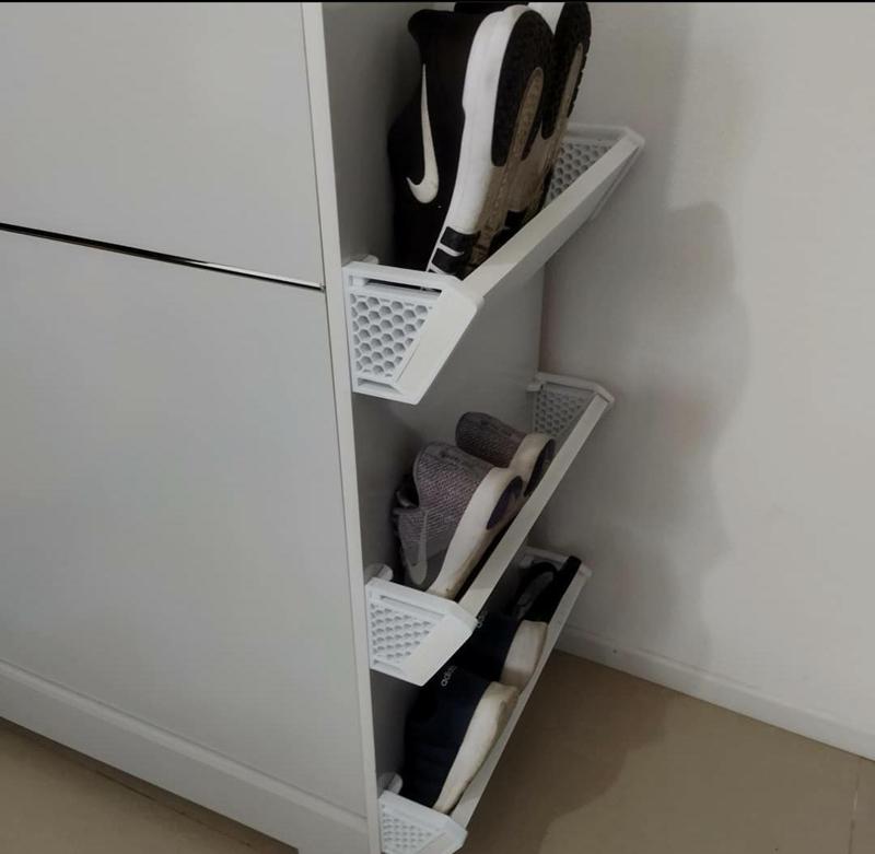 Shoe rack for shoes