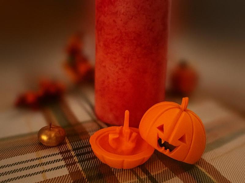 middle finger pumpkin
