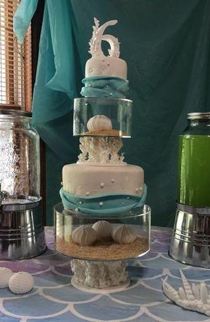 Coral Cake Stands