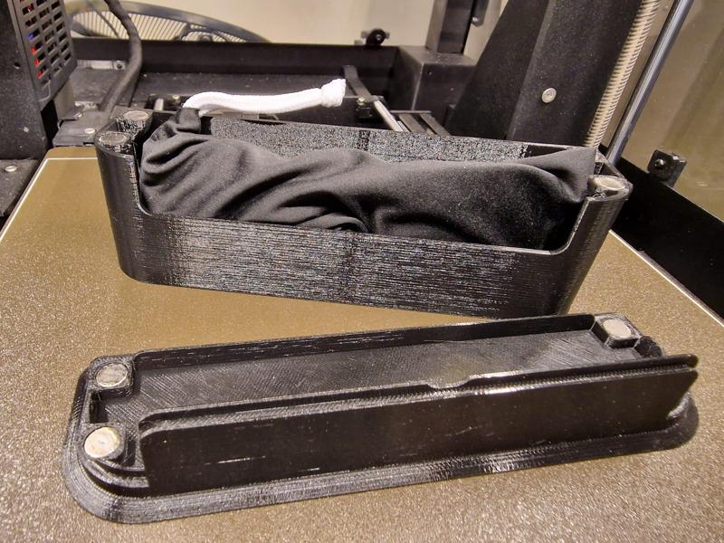 Hardcase for sunglasses with easy access / Glasses Case