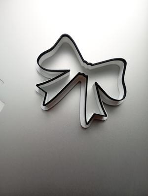 Bow cookie cutter