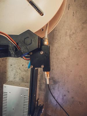 Filament runout sensor