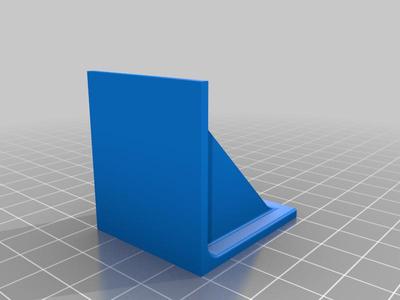 L-bracket (FreeCAD, Parametric)