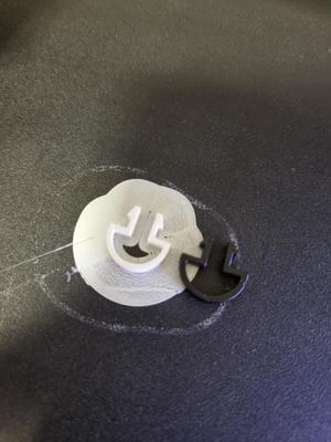 LG monitor clip