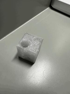 CaliCube