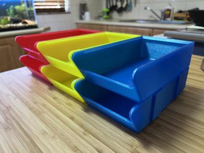 Stackable Interlocking Trays