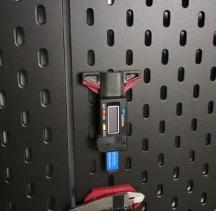 Skadis Depth/Thread Gauge Mount