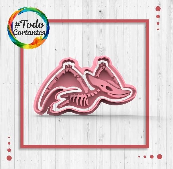 Cutter dinosaur therodactyl skeleton