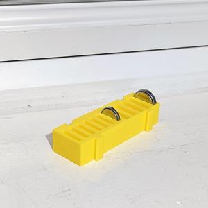 "Modular battery holder" for CR2450 and CR2032 batteries