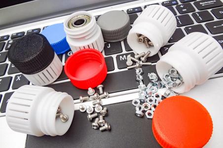 Screw Cap Container - PET Bottle Cap