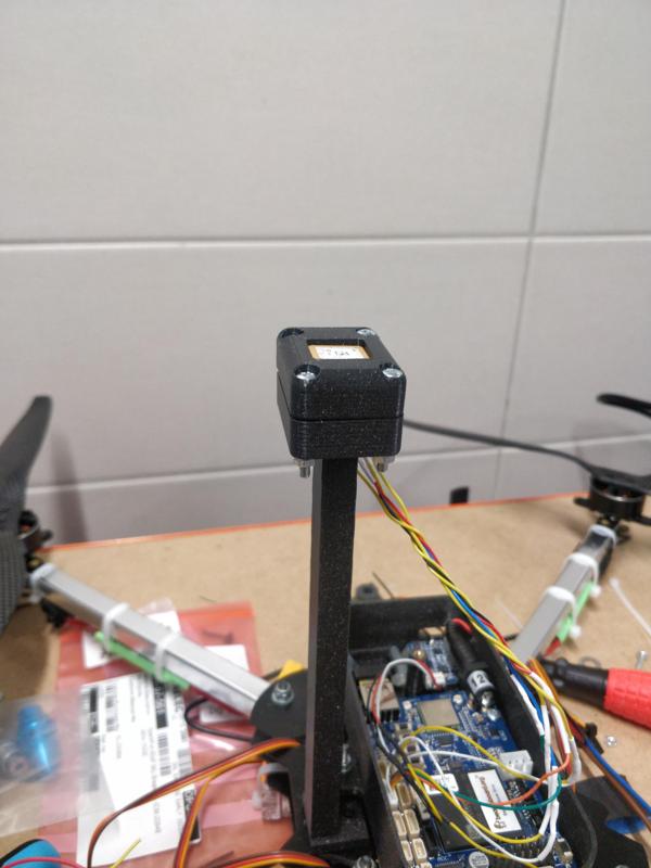 A riser for M8Q-5883 GPS module (FreeCAD)