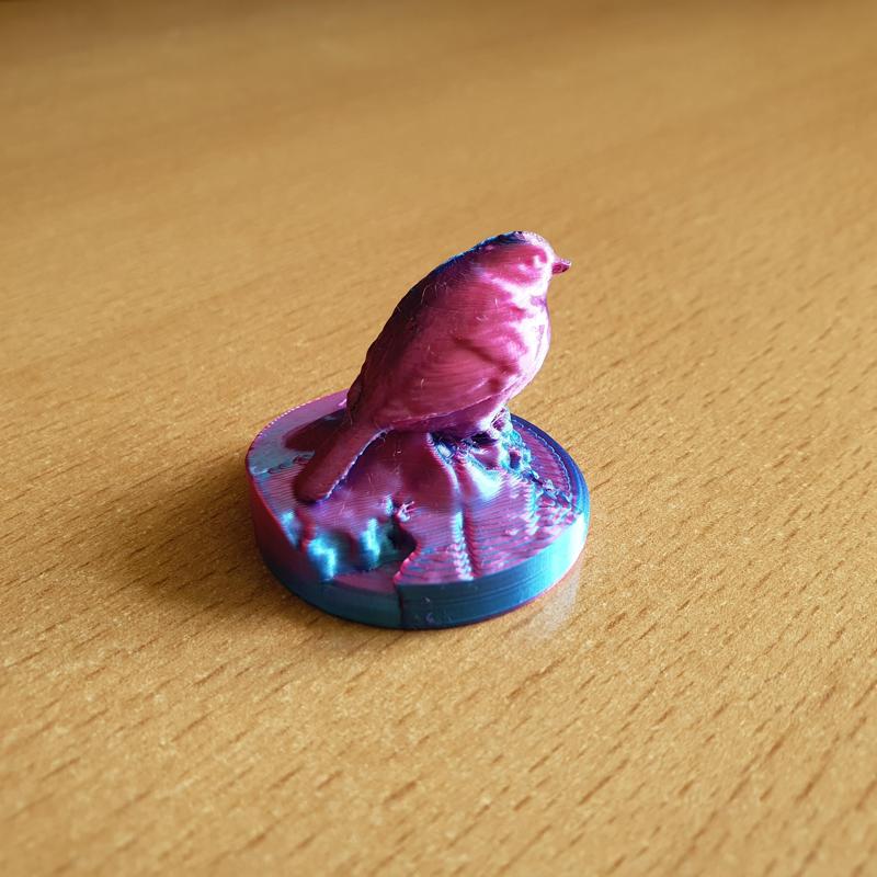 European Robin Statue