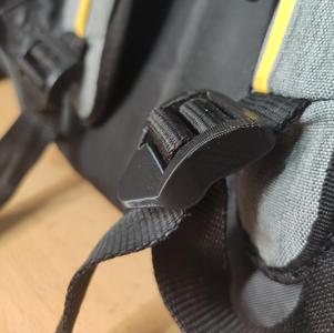 Backpack buckle