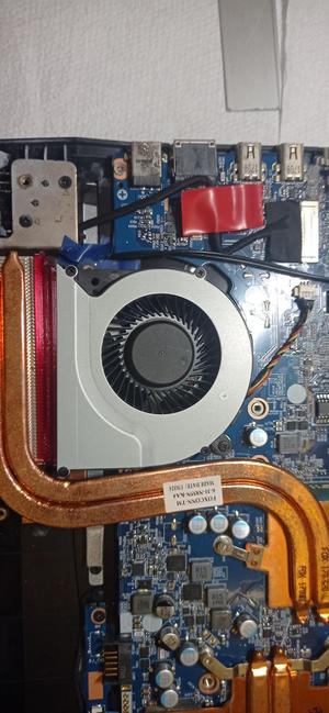 Adapter for custom fan for hyperbook N85 (Clevo)