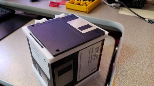 Floppy-Box-Remix