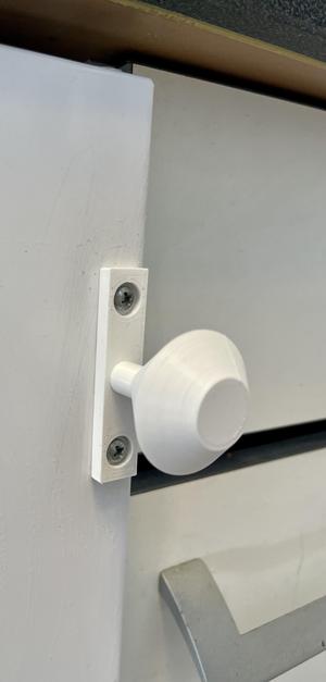 Fridge Door Knob for IGNIS ARL536-LH