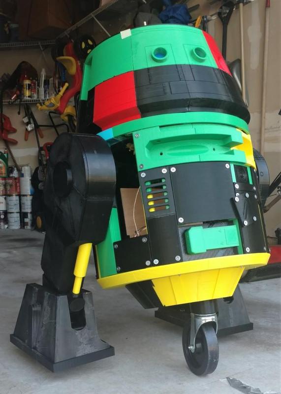 Star Wars: Rebels - Full Size C1-10P Chopper Center Caster Mount