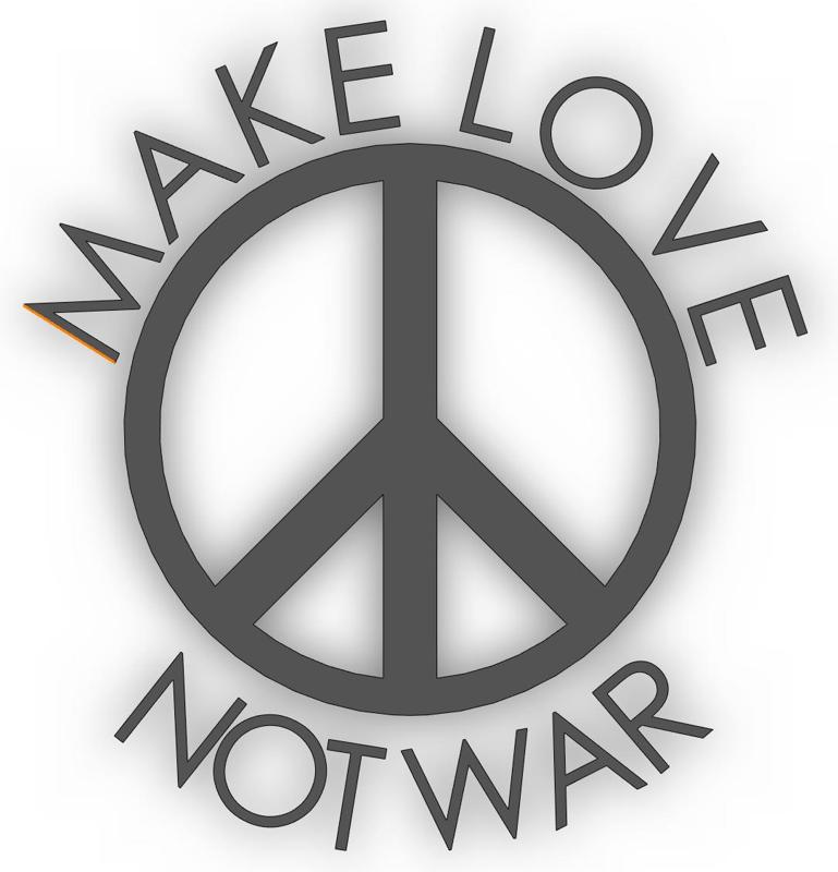 Make love not war Wall Art