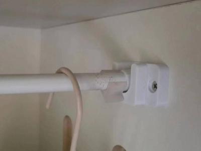 Self-designed clothes rod flange, fixed base