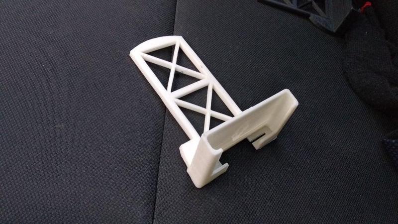 Renault Fluence Megane Car phone holder