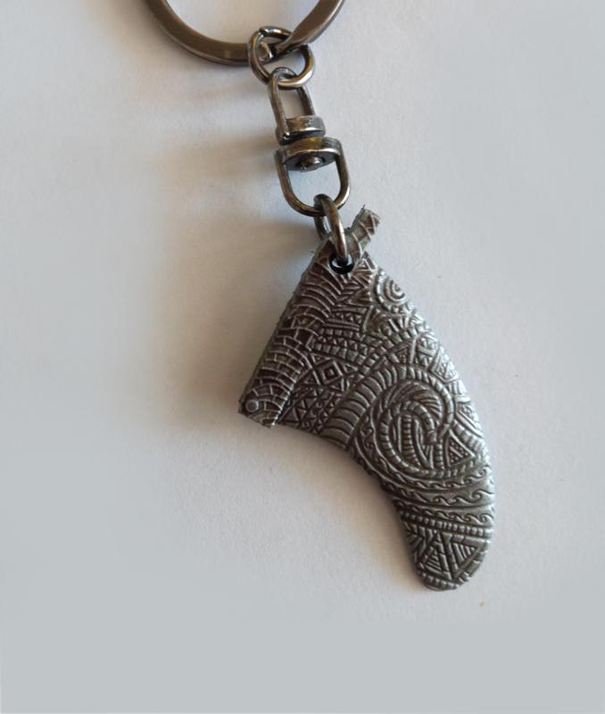 Windsurfing Wave Fin Keychain with maori design engraved