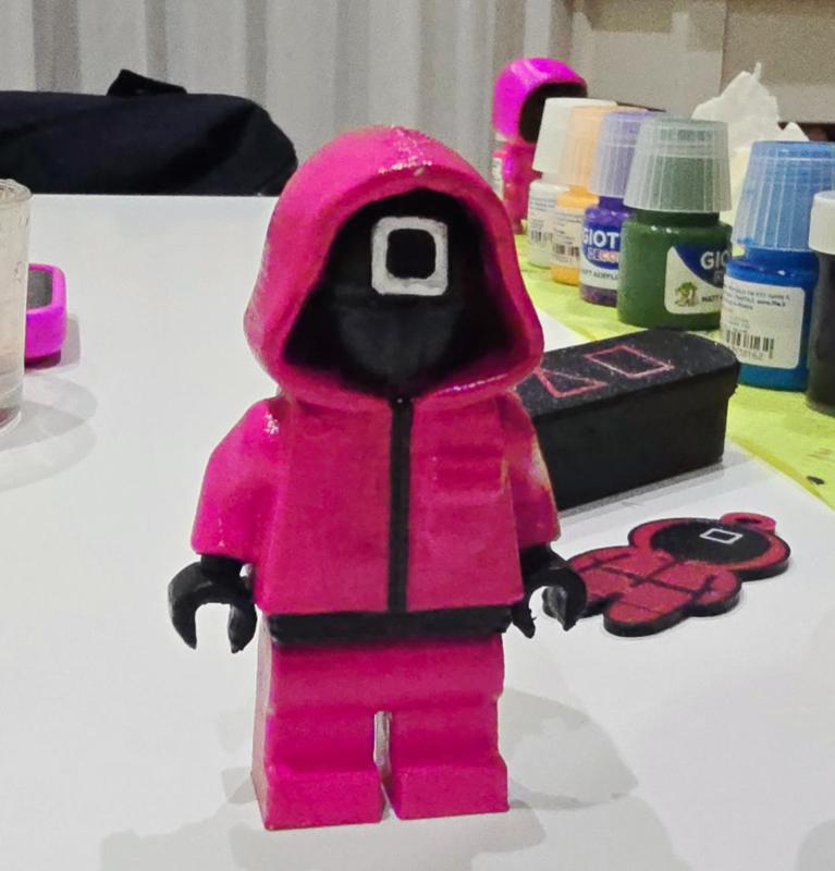 Brick soldier squid game