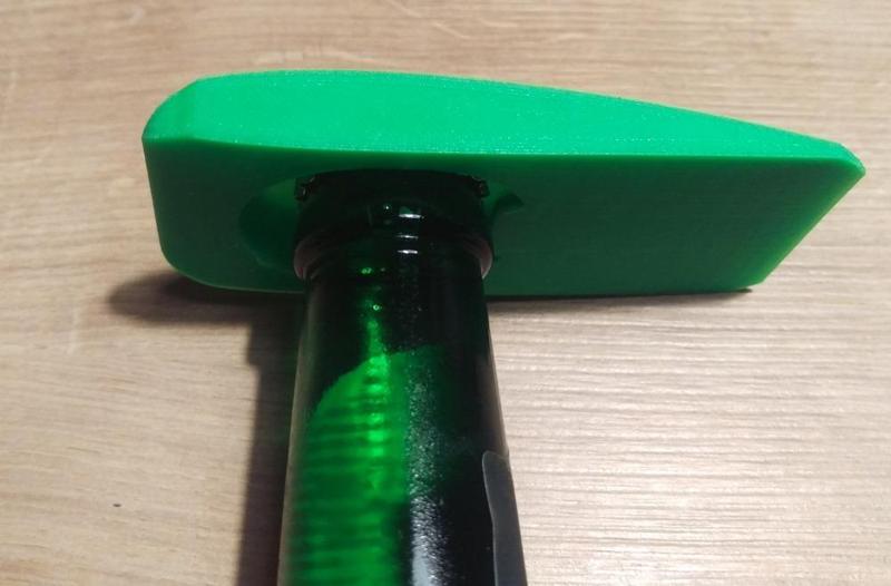 Airfoil shaped bottle opener (NACA2412/Cessna)