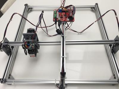 Simple, affordable, big size (650mm²), high-power 5W laser table