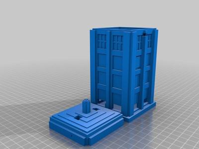 Tardis Bird Feeder