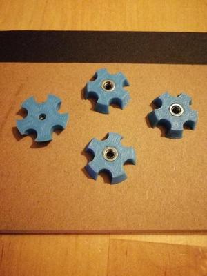 Zonestar P802CR2 Bed levelling knob