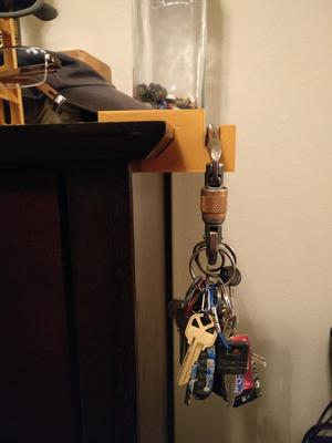 Dresser Key Holder