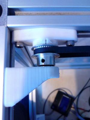 Pulley bearing holder 