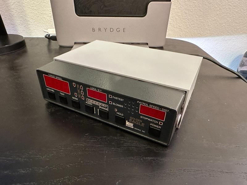 Kustom Signals Golden Eagle Pedestal