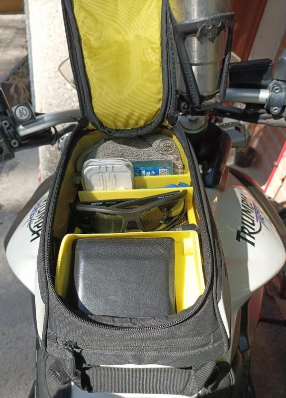 SHAD SL12M TANK BAG-MAGNETS ORGANIZER