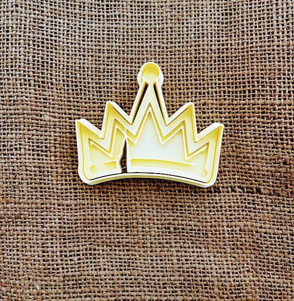 DESCENDANTS DESCENDANTS STAMP COOKIE CUTTERS COOKIE CUTTERS COOKIE CUTTERS COOKIES COOKIES CUTTERS COOKIES