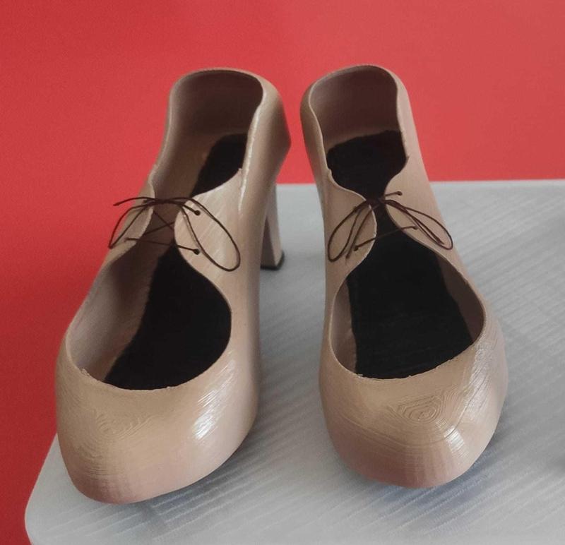 FLAMENCO HEELED SHOE