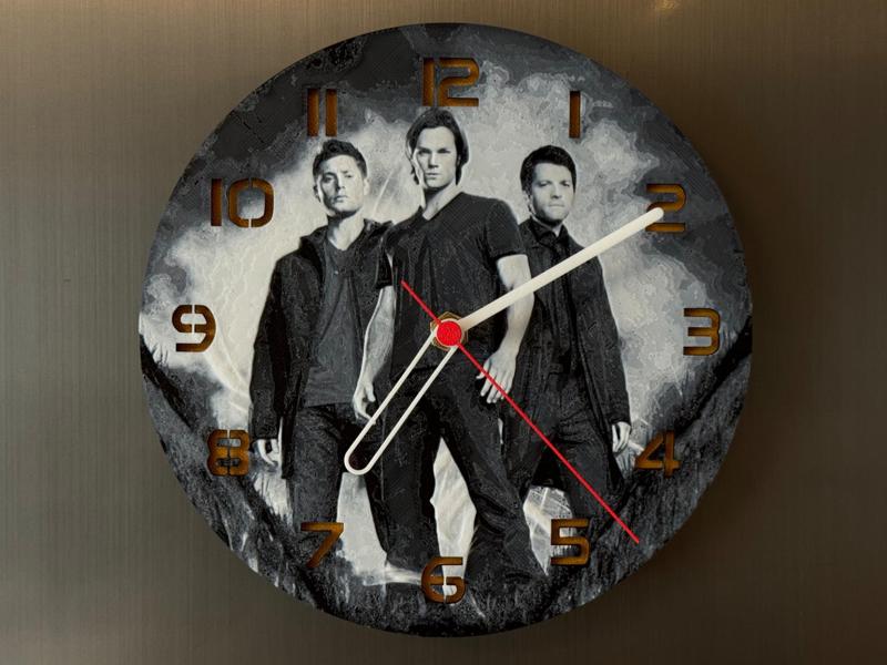 wall / desk clock Supernatural