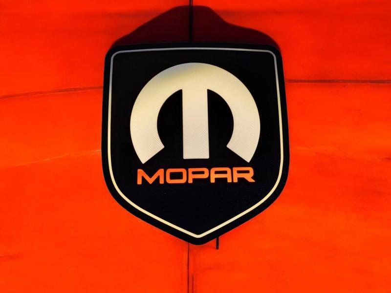 Mopar LED Lamp