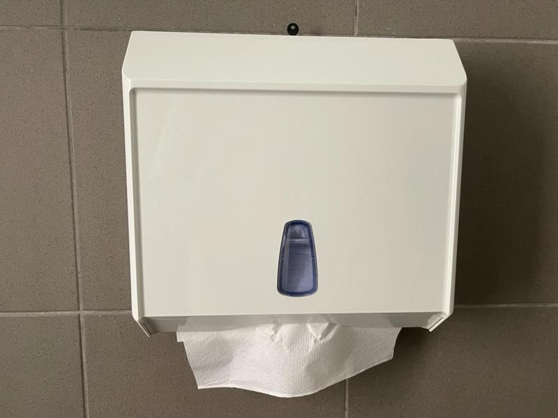 Tiny toilette service key