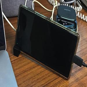 Phonestand