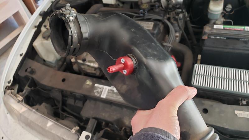 Saturn SL2 intake vacuum inlet port