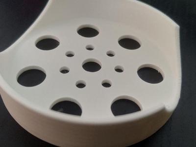 Scalable coaster holder