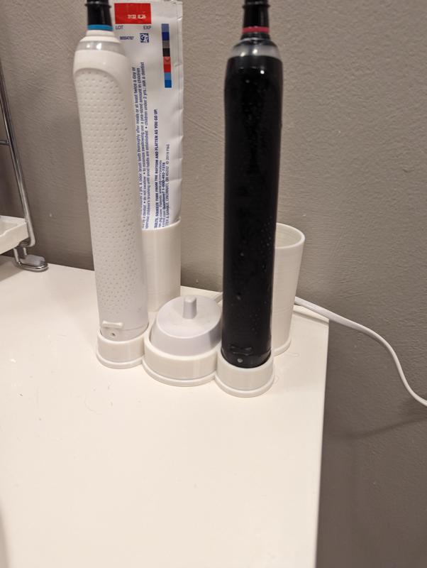 Oral B Toothbrush holder
