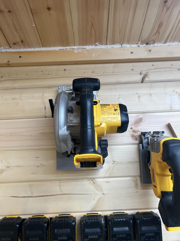 Dewalt DCS391 Circular Saw Holder/Hanger